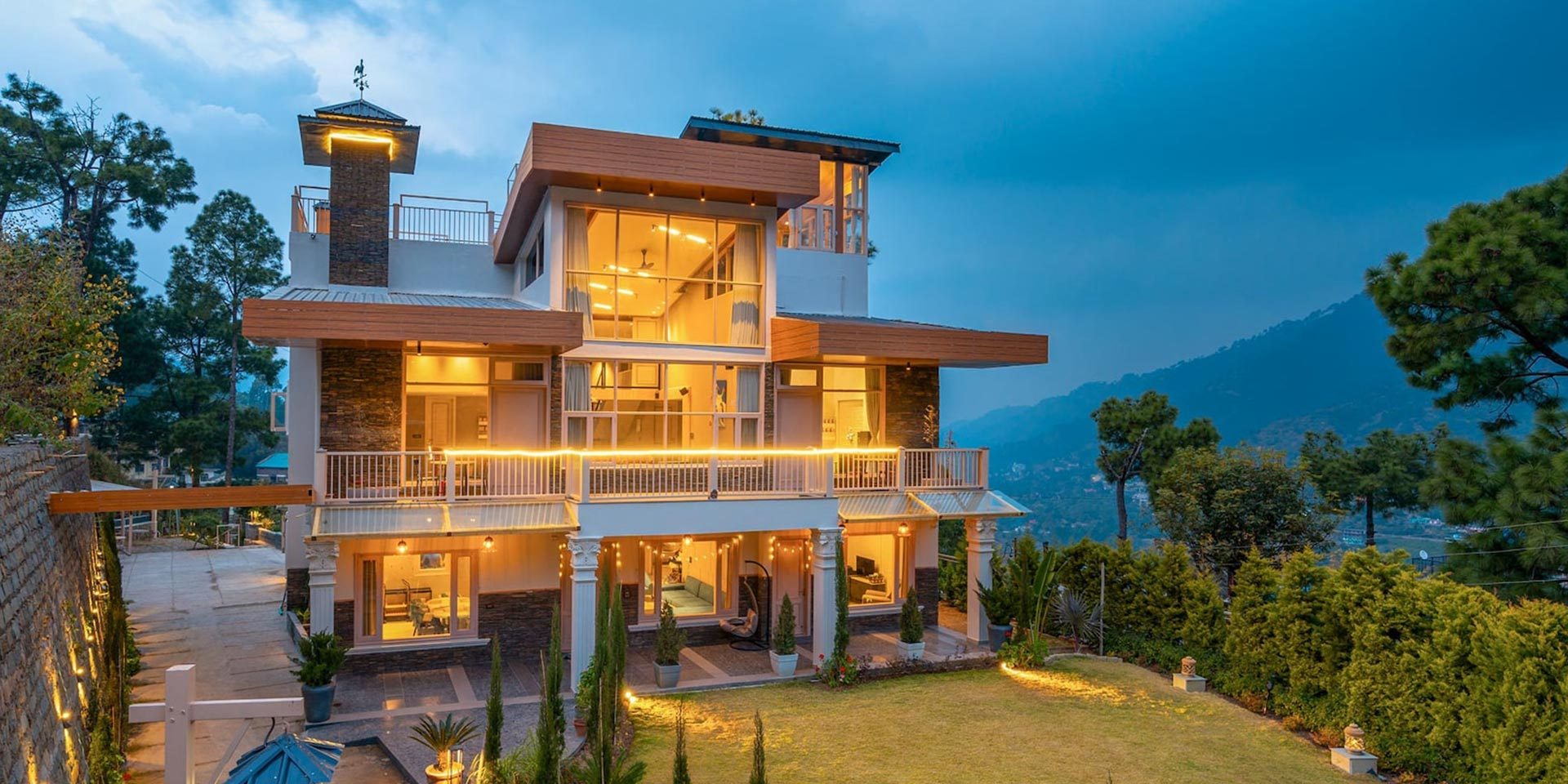 Why You Should Book a Villa in Kasauli for Your Next Family Vacation
